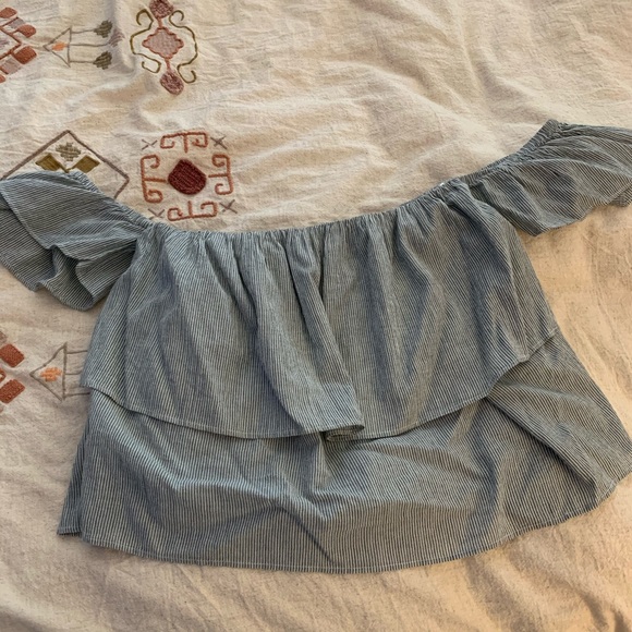 LB top - Picture 2 of 3